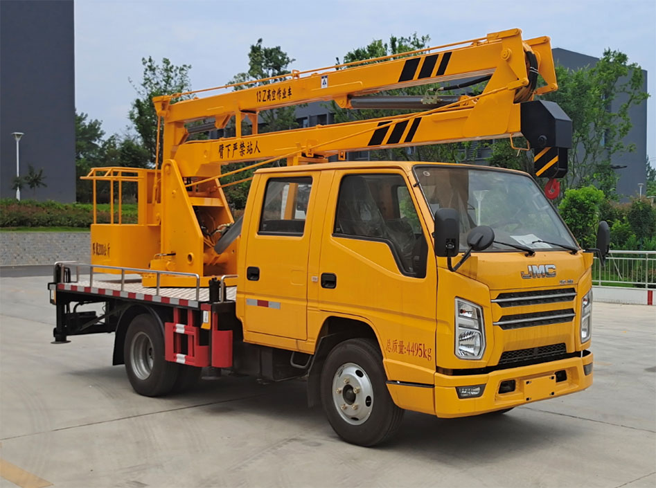 國(guó)六江鈴雙排13米高空作業(yè)車